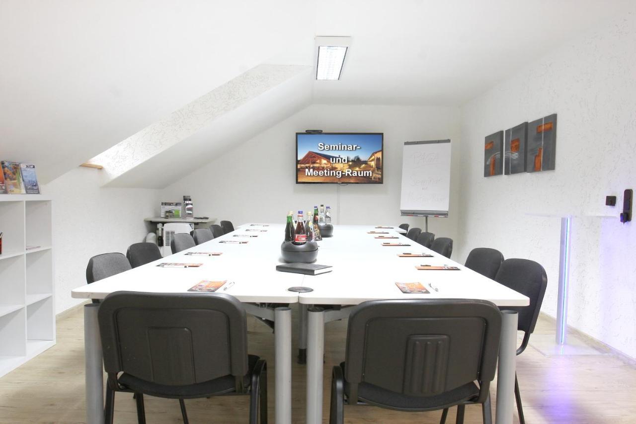 Paga Hotel Aidenbach エクステリア 写真
