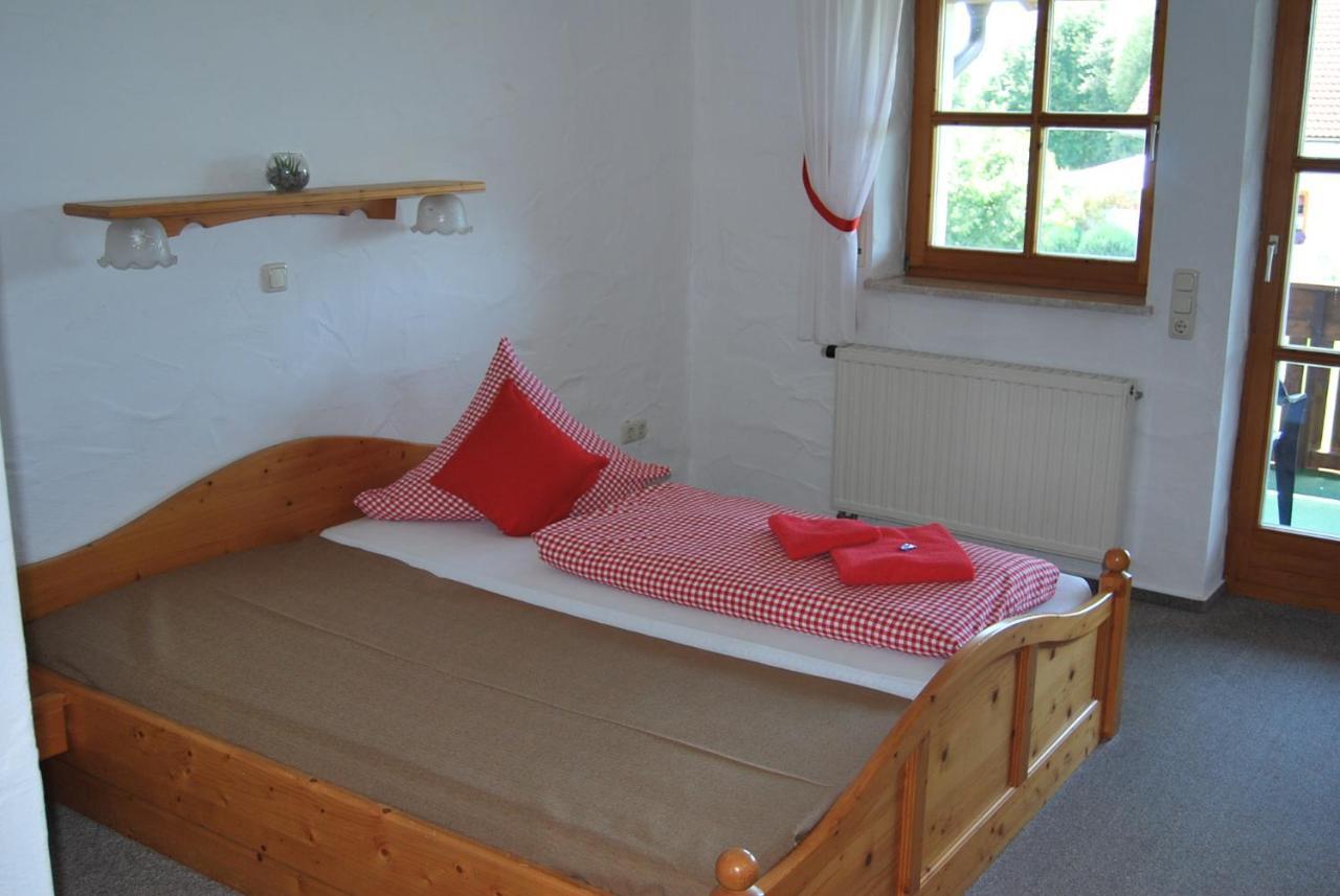 Paga Hotel Aidenbach エクステリア 写真