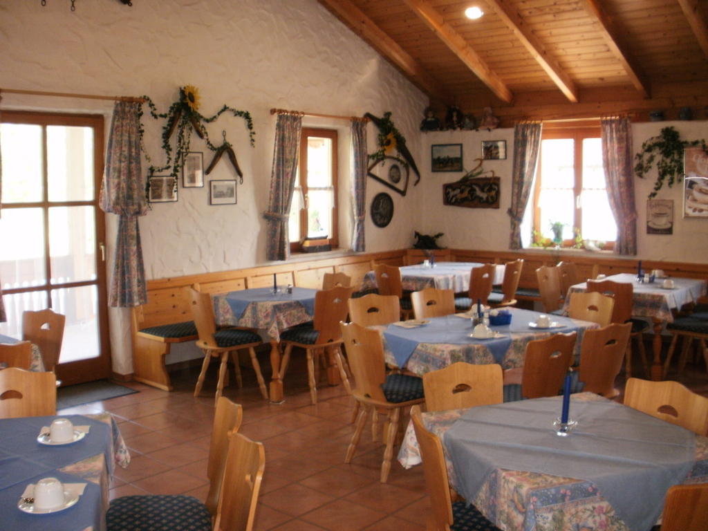 Paga Hotel Aidenbach エクステリア 写真
