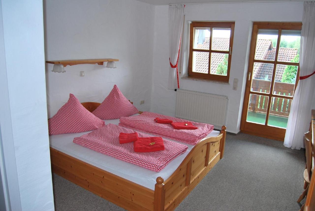 Paga Hotel Aidenbach エクステリア 写真