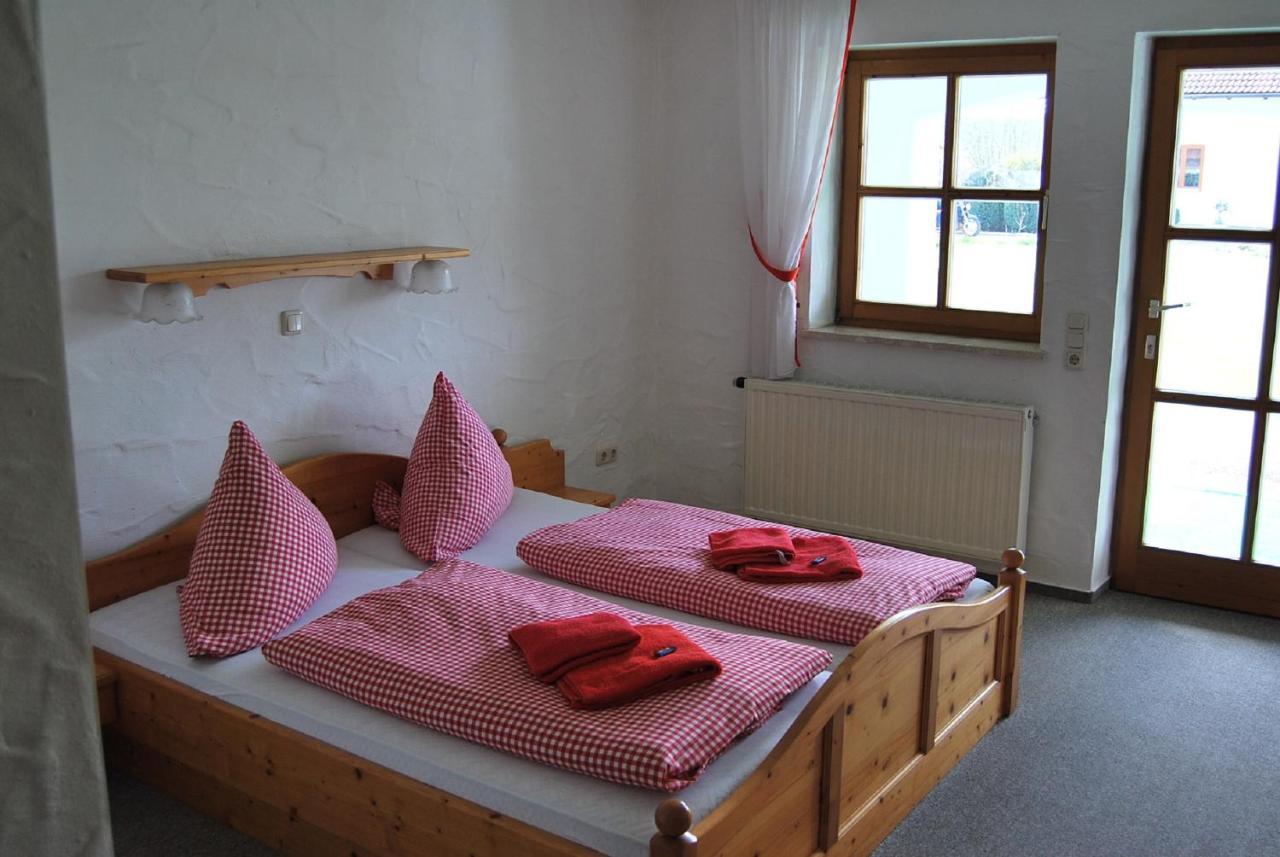 Paga Hotel Aidenbach エクステリア 写真